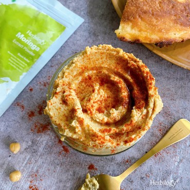 Moringa Hummus