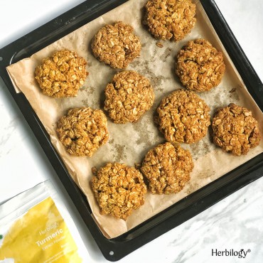 Turmeric Oat Cookies
